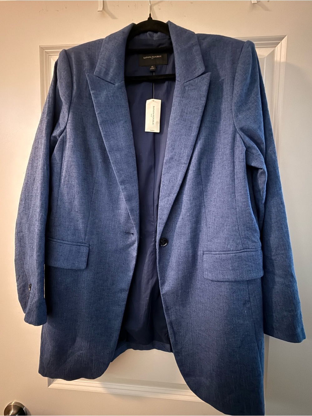 Banana Republic Women’s Blue Single-Button Blazer